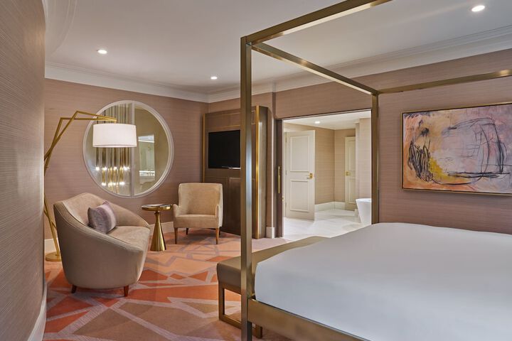 Hotel Crescent Court