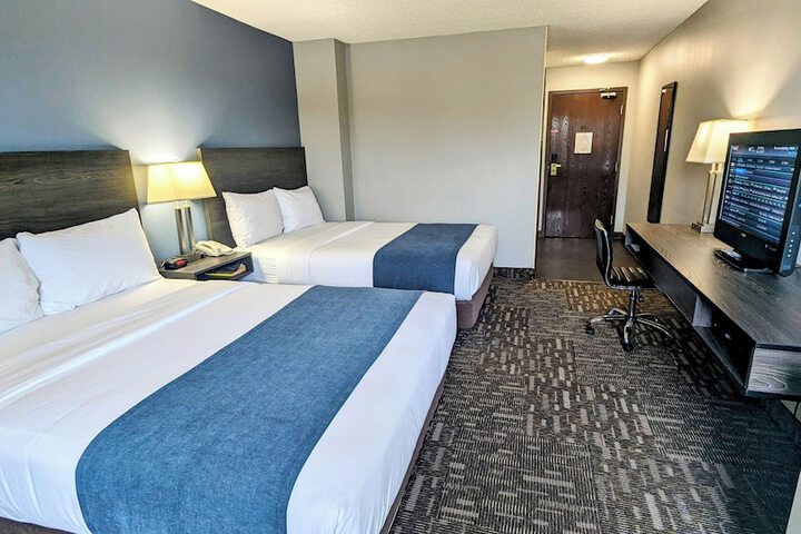 Room 7 of 17