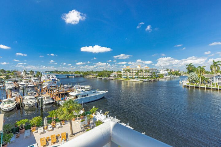 Sands Harbor Resort and Marina