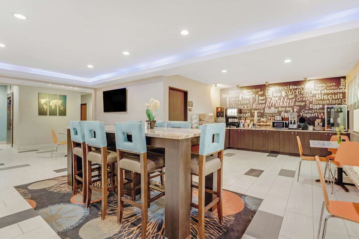 SureStay Plus Hotel by Best Western Owasso Tulsa North