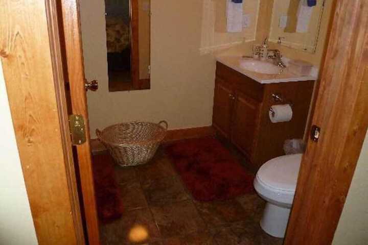 Room 9 of 31