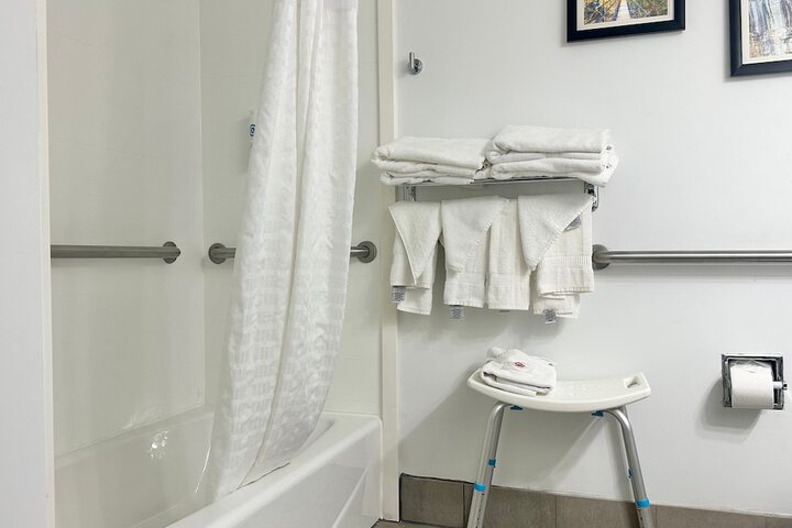 Comfort Inn & Suites Calhoun South