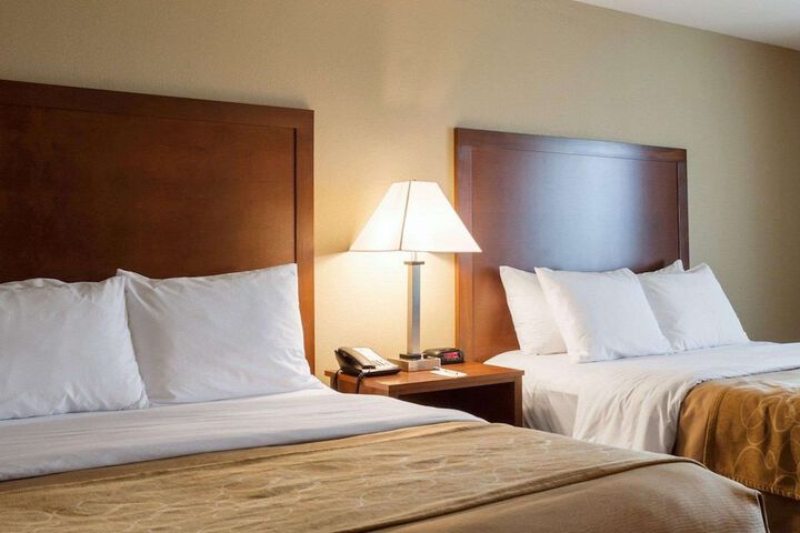 Comfort Inn & Suites Watford City