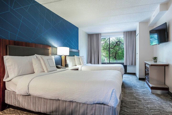 Room 14 of 31