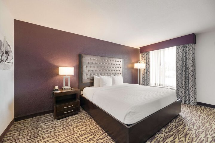 Room 46 of 60