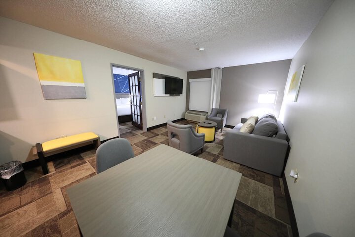 Comfort Inn & Suites Hutchinson