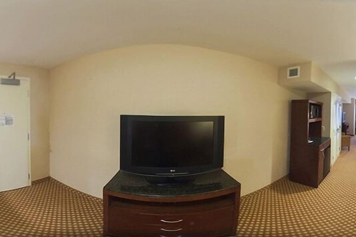 Room 9 of 54