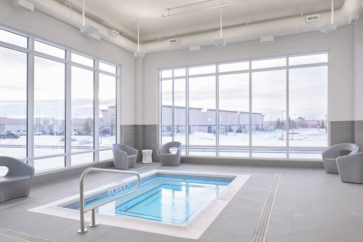 Pool 1 of 25