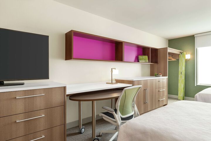 Room 27 of 41