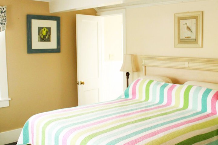 Room 114 of 230