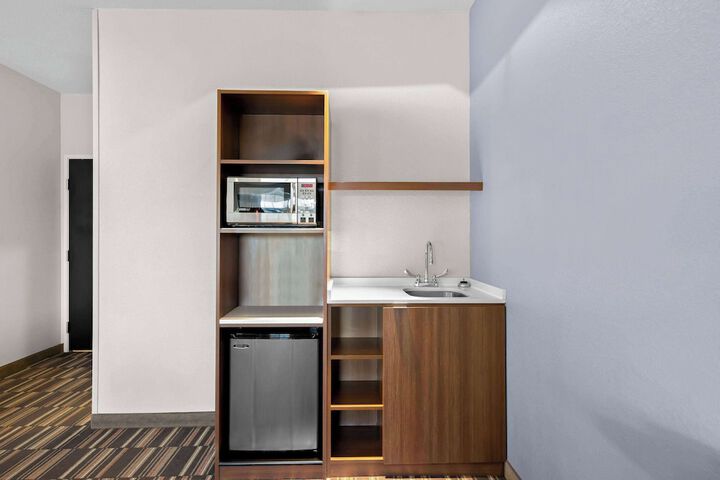 Microtel Inn & Suites by Wyndham Sweetwater