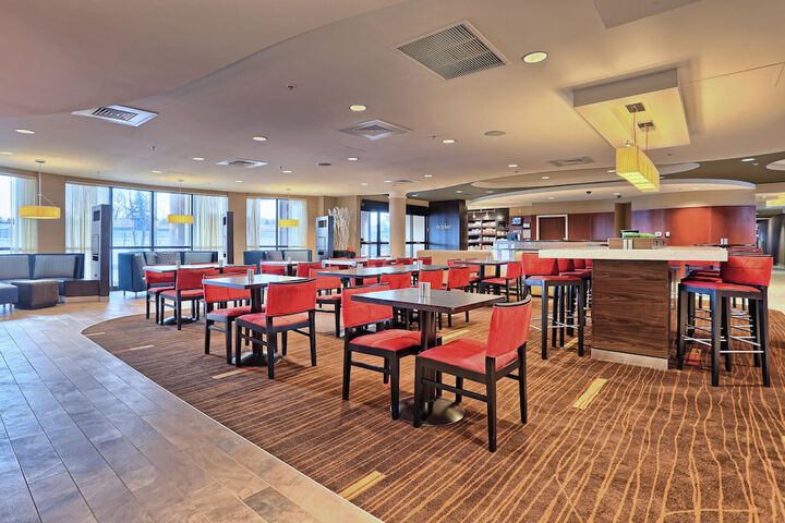Courtyard by Marriott Harrisburg West / Mechanicsburg
