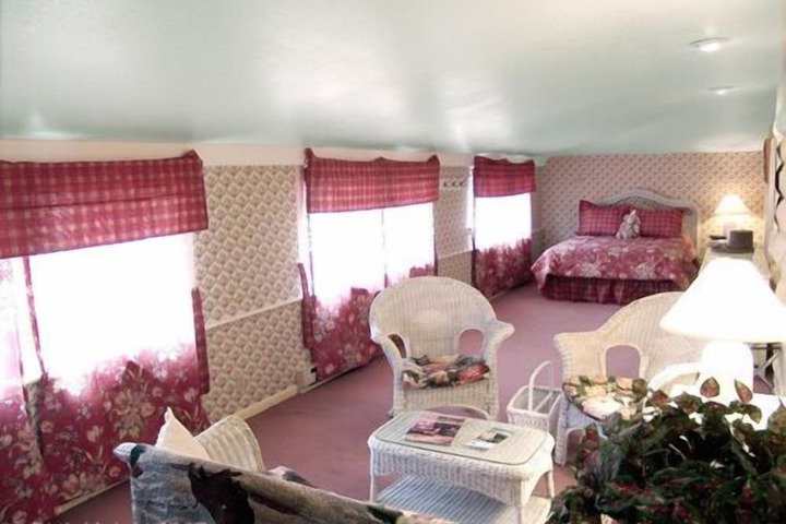 Room 14 of 40