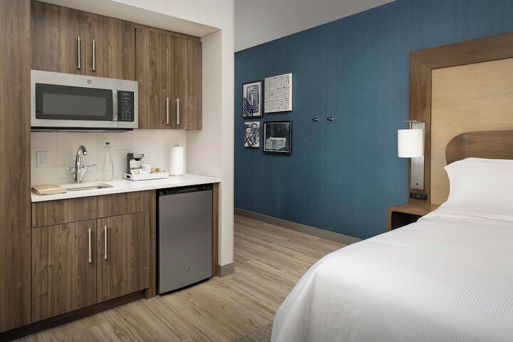 Element by Marriott Seattle Sea-Tac Airport