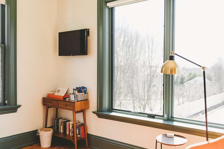 Room 50 of 79