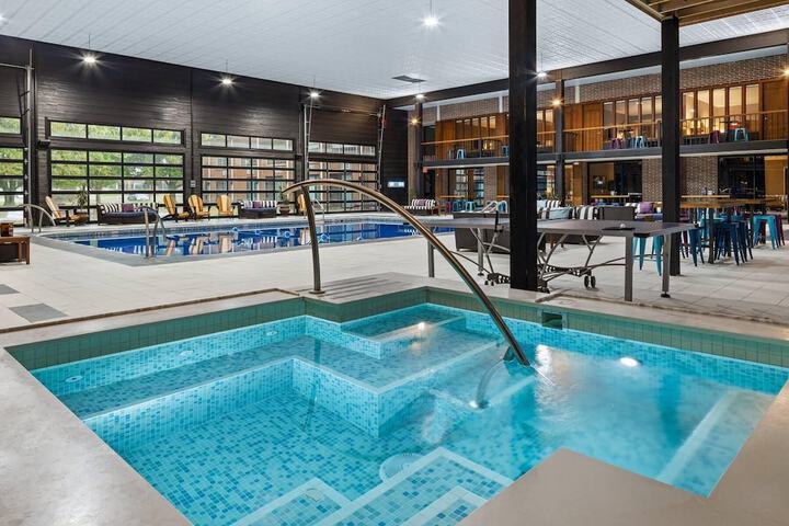 The Highlander Hotel Iowa City an Ascend Collection Hotel