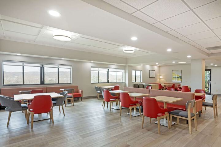 Comfort Suites Bloomsburg