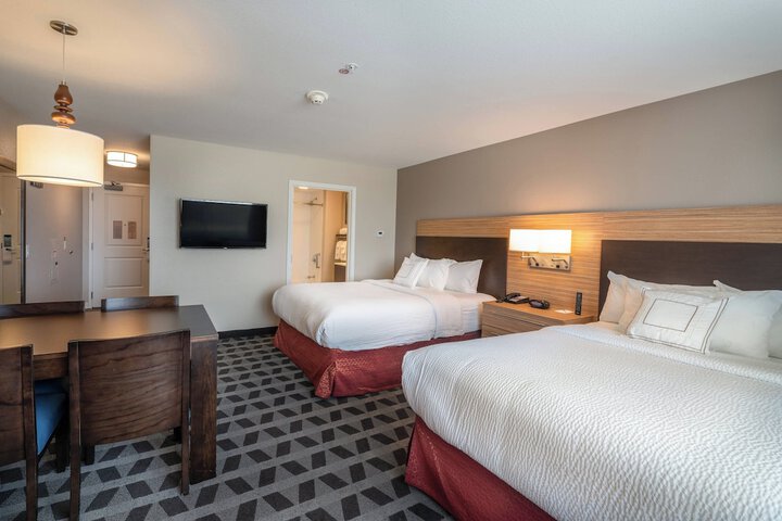 TownePlace Suites by Marriott Milwaukee Oak Creek