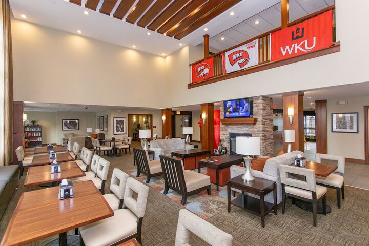 Staybridge Suites Bowling Green by IHG