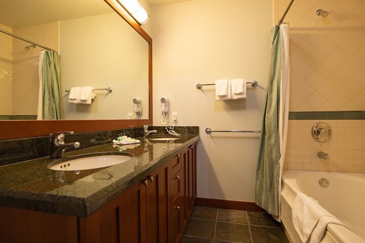 Room 153 of 238