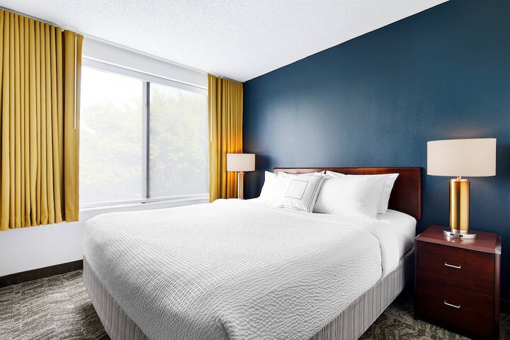 Room 16 of 20