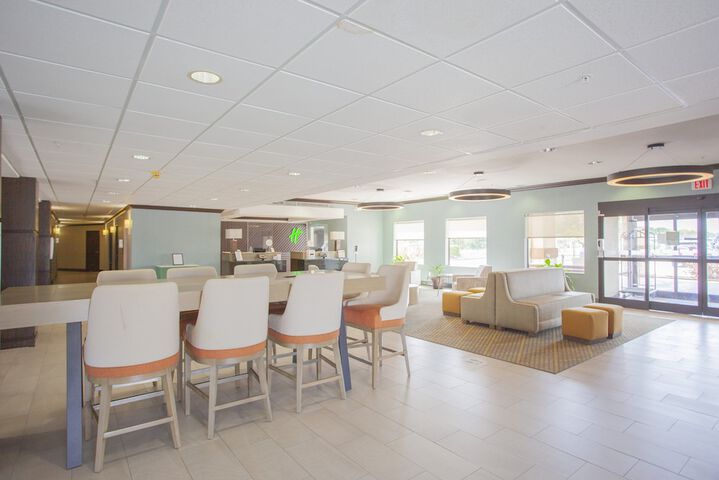 Holiday Inn & Suites Spring- The Woodlands Area by IHG