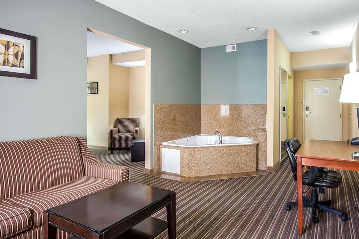 Comfort Inn Jackson I-40