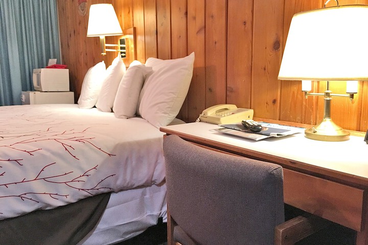 Room 41 of 183