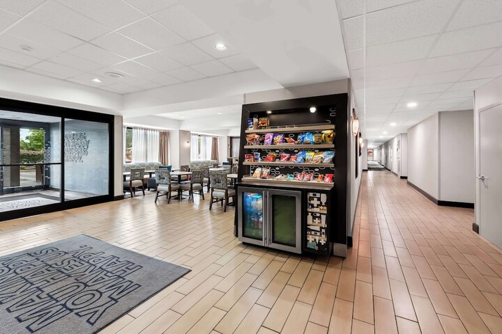 Hampton Inn Pennsville