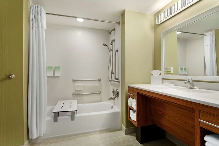 Home2 Suites by Hilton Denver West - Federal Center CO