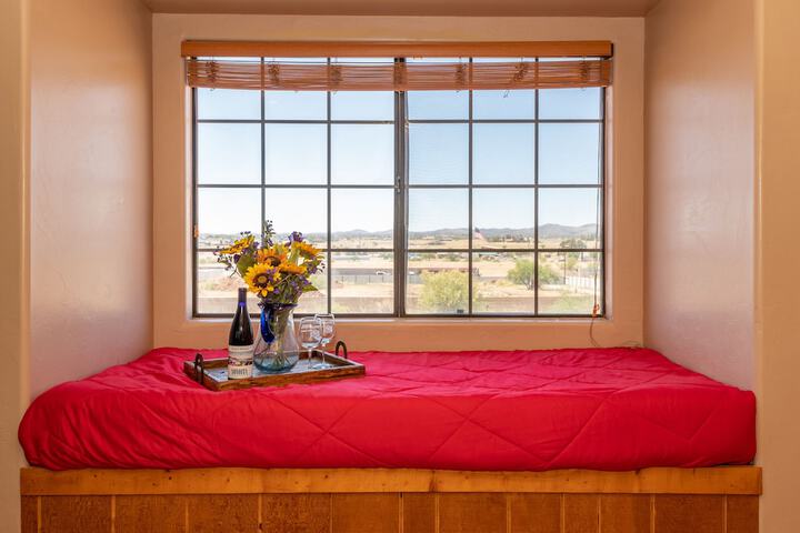 Room 13 of 26