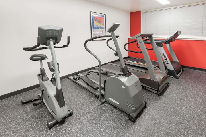 Ramada by Wyndham Sherwood Park