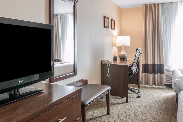 Room 21 of 42