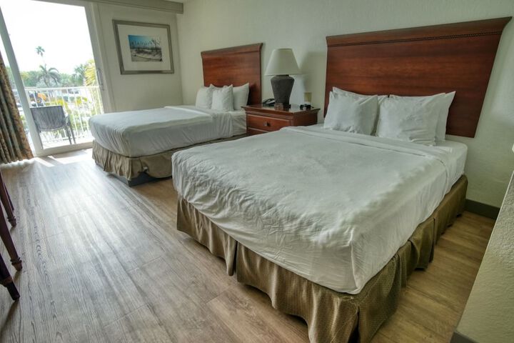 Treasure Island Hotel and Marina