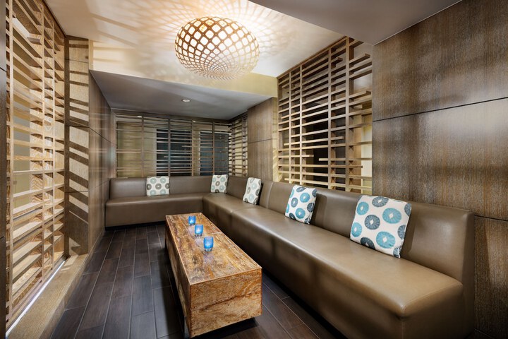 Hotel Interior 36 of 118