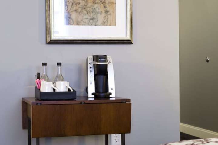 Ambassador Hotel Wichita Autograph Collection