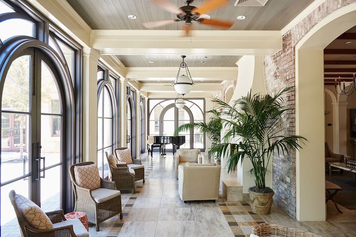 Hotel Interior 9 of 29