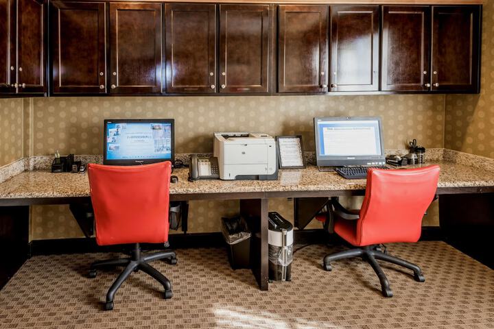 Hampton Inn & Suites Montgomery-Downtown