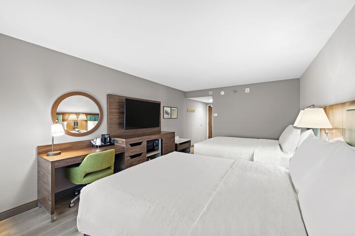 Room 14 of 27