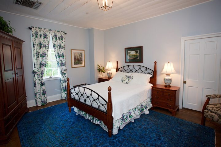Room 18 of 24