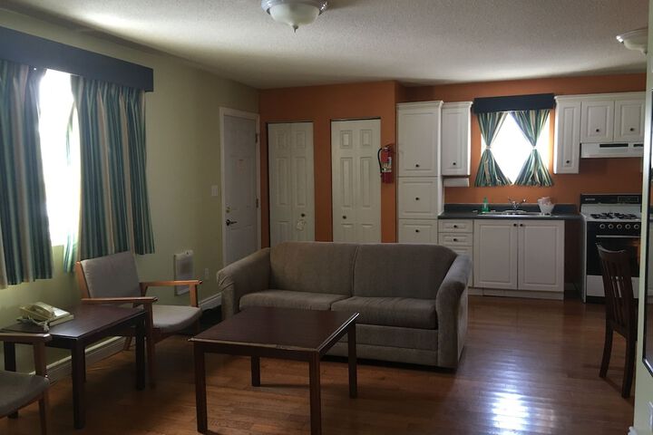 Room 35 of 94