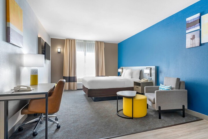 Comfort Inn & Suites Sacramento - University Area