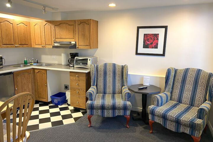 Room 36 of 43