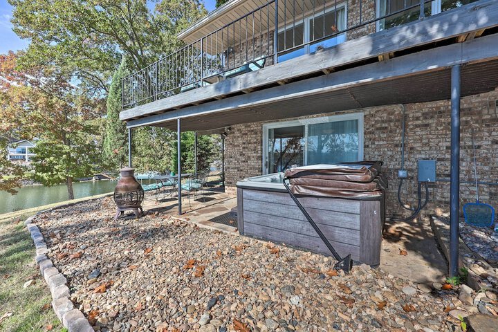 Hot Tub & Dock: Lakefront Home in Hot Springs