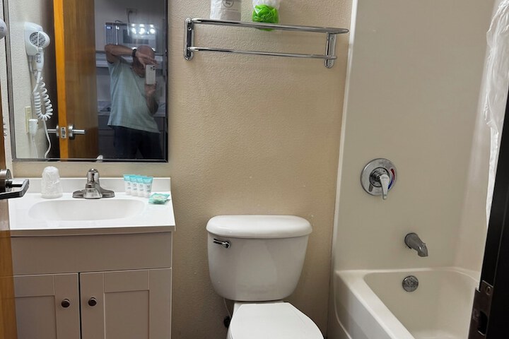 BEST STUDIO INN