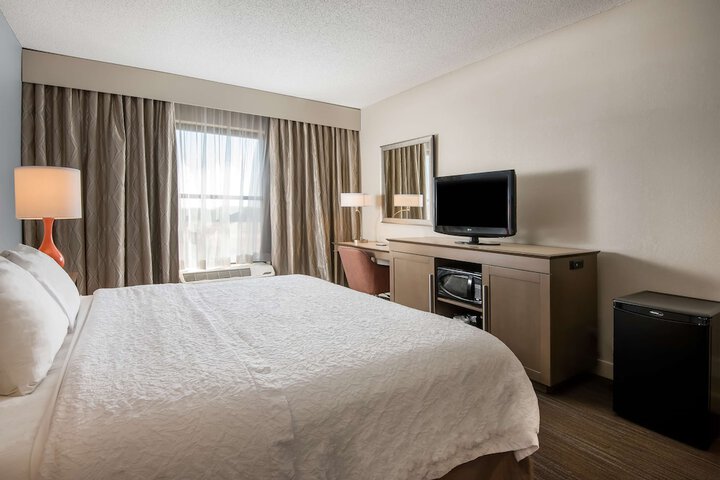 Room 15 of 42