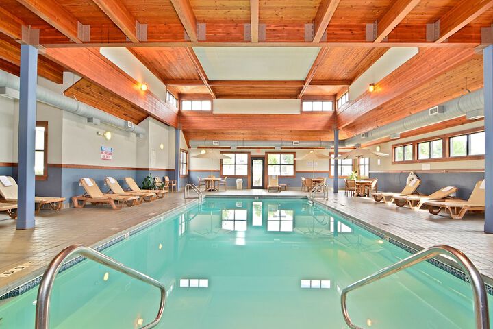 Pool 10 of 55