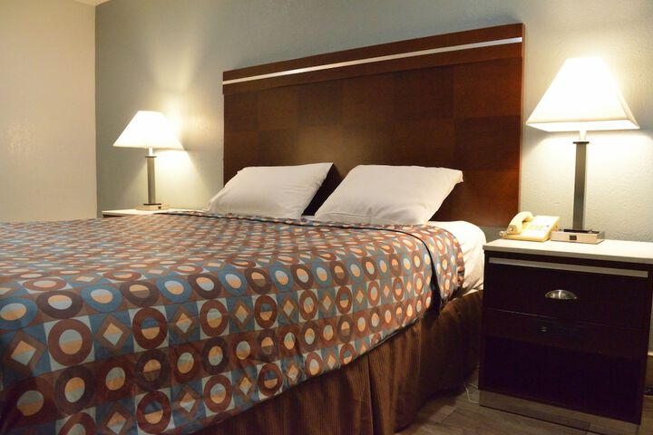 Room 36 of 46