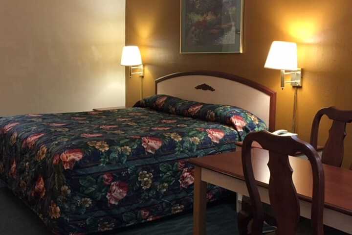 Room 12 of 36