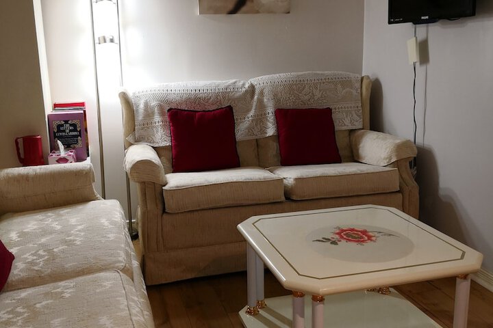 Room 20 of 36